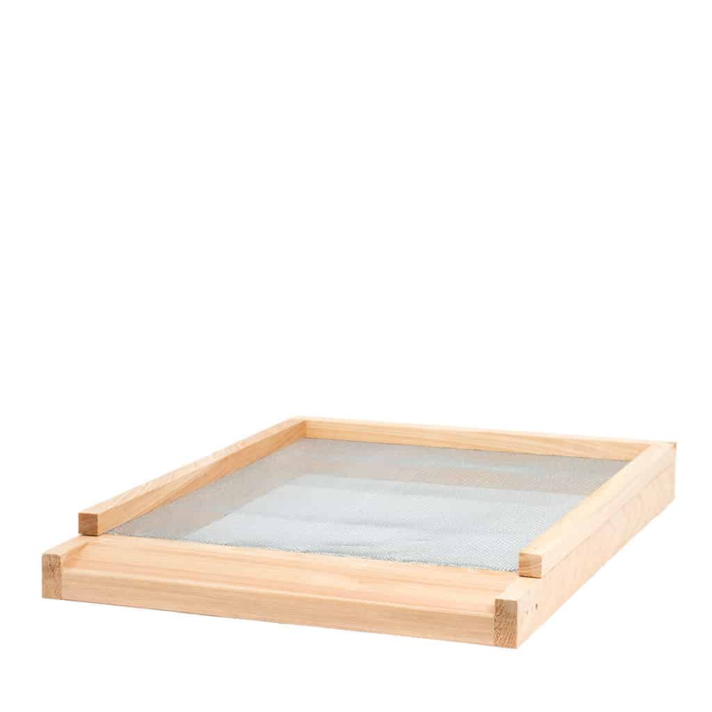 Screen Bottom Boards Vs. Solid Bottom Boards Which Is Better? PerfectBee